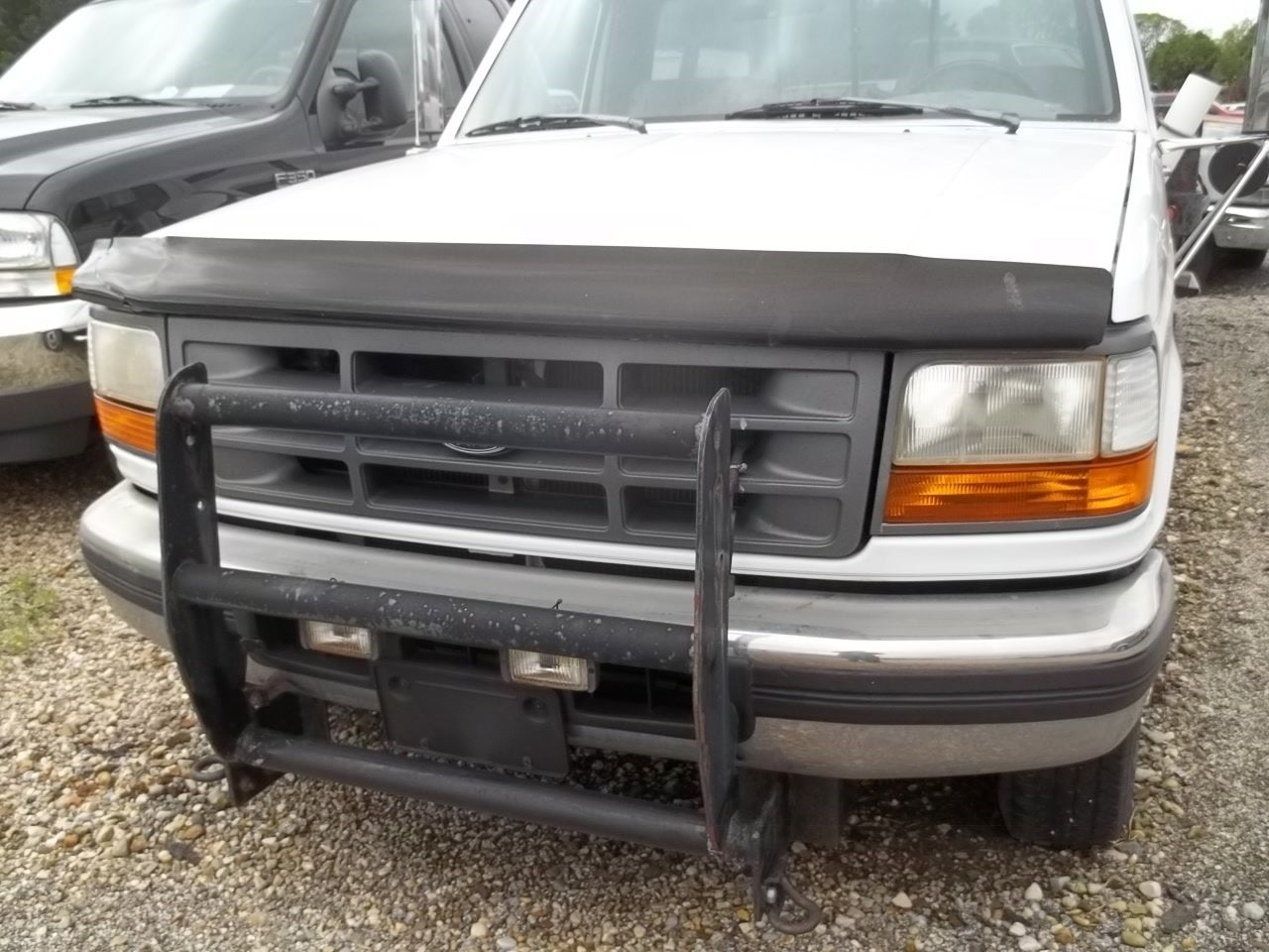 1997 Ford F-350 Chassis Cab Base