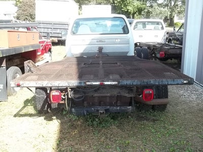 2004 Ford Super Duty F-450 DRW XL