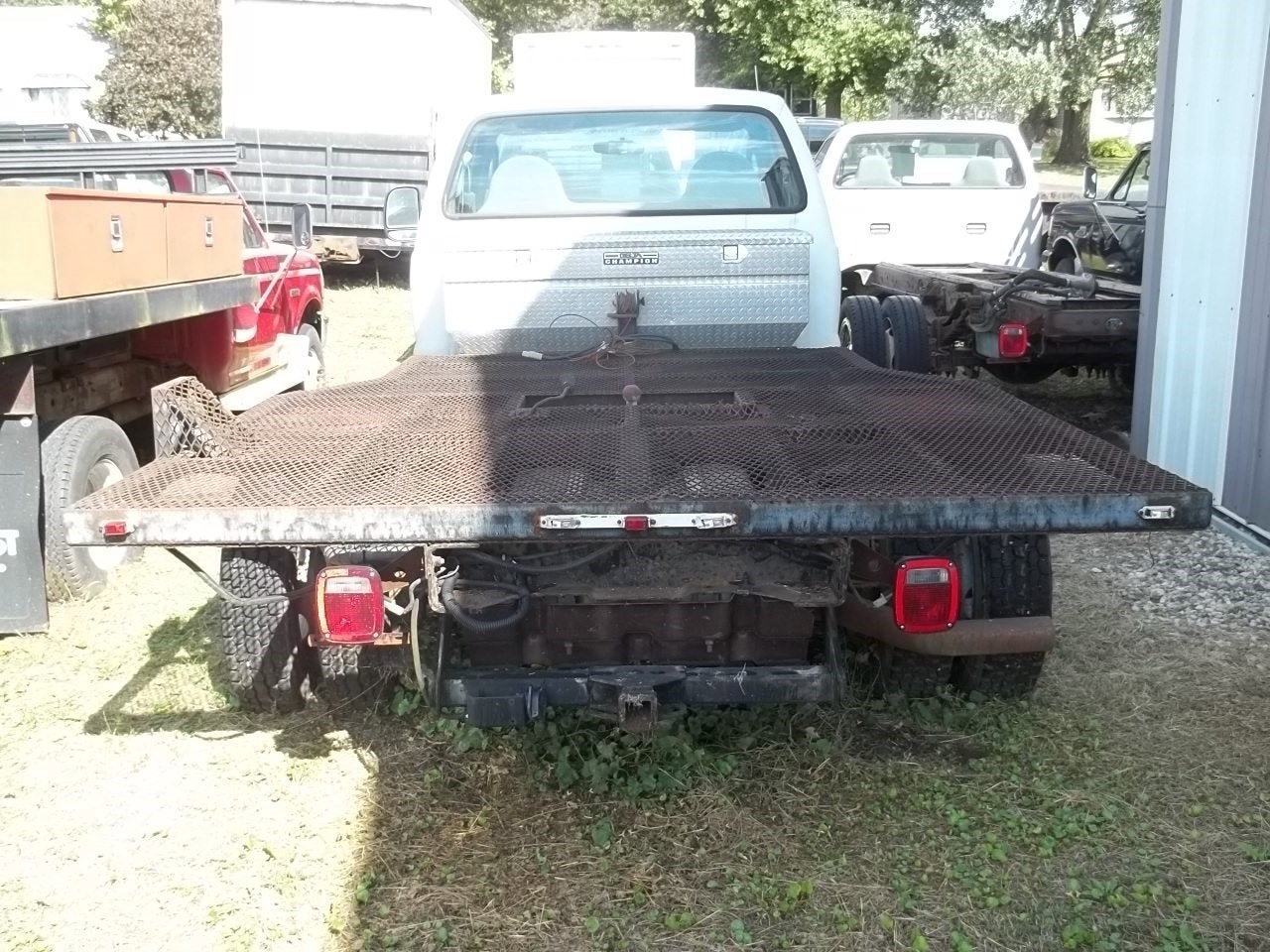 2004 Ford Super Duty F-450 DRW XL