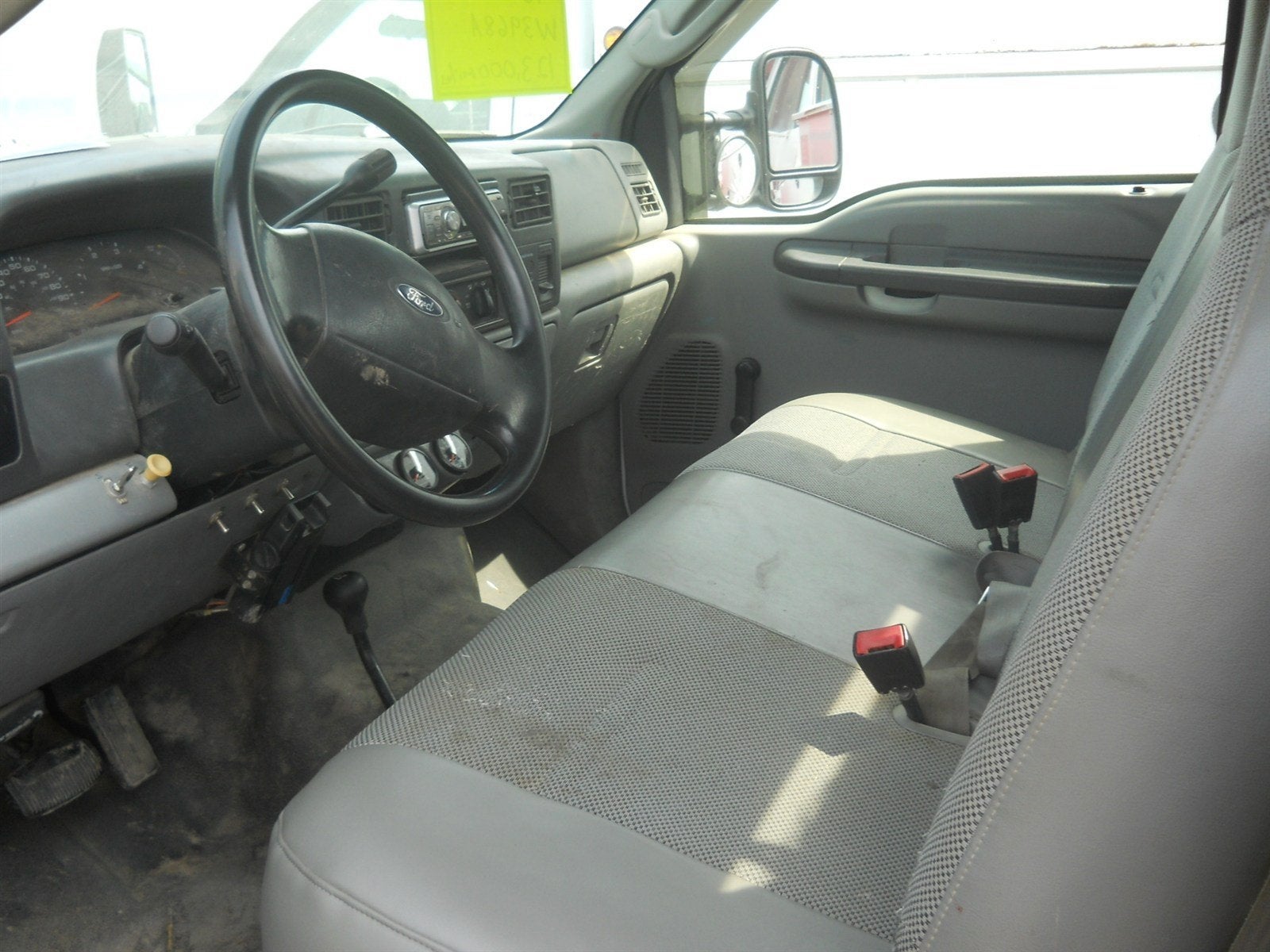 2004 Ford Super Duty F-450 DRW XL