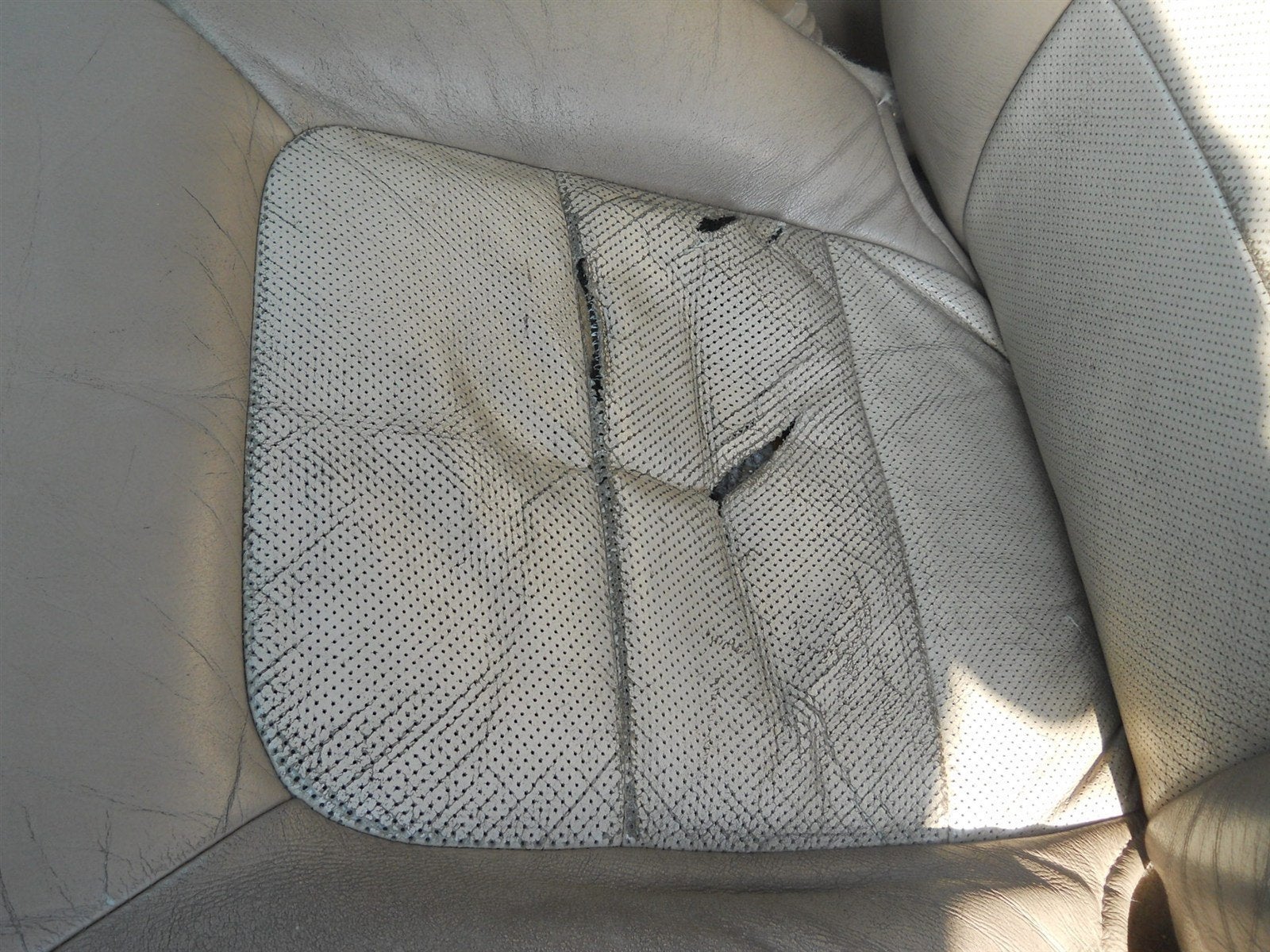 2004 Ford Expedition Eddie Bauer