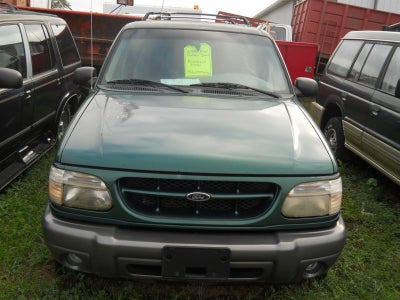 2000 Ford Explorer Sport