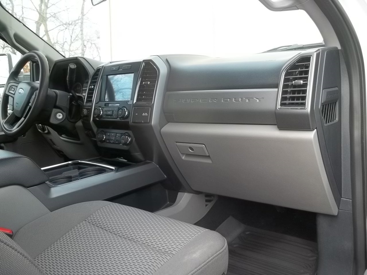 2022 Ford Super Duty F-350 SRW XLT