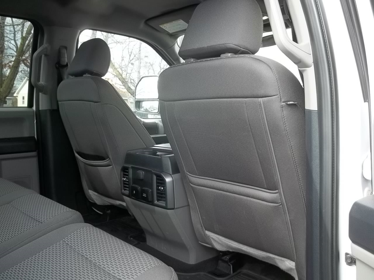 2022 Ford Super Duty F-350 SRW XLT