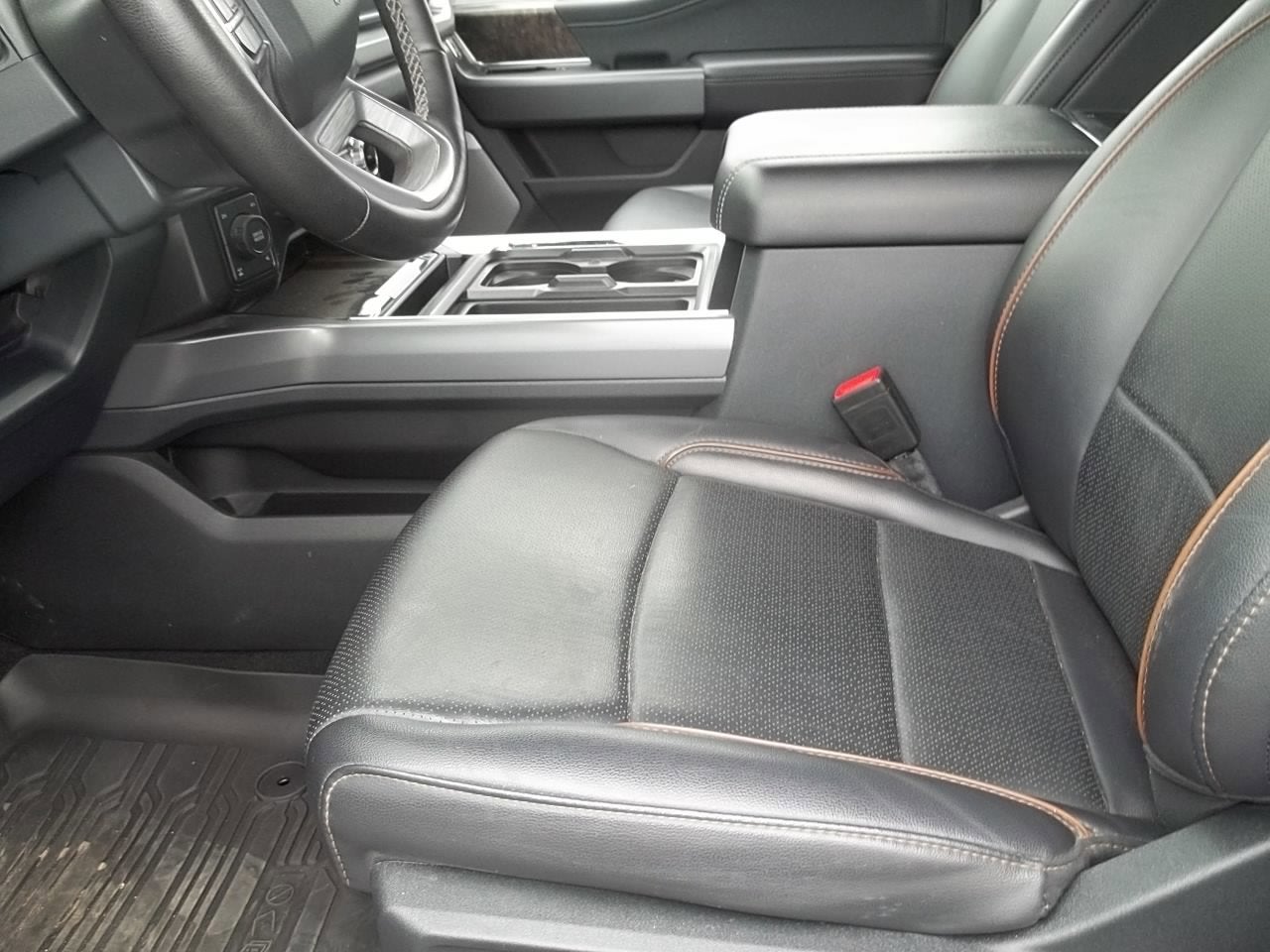 2025 Ford Super Duty F-350 SRW LARIAT