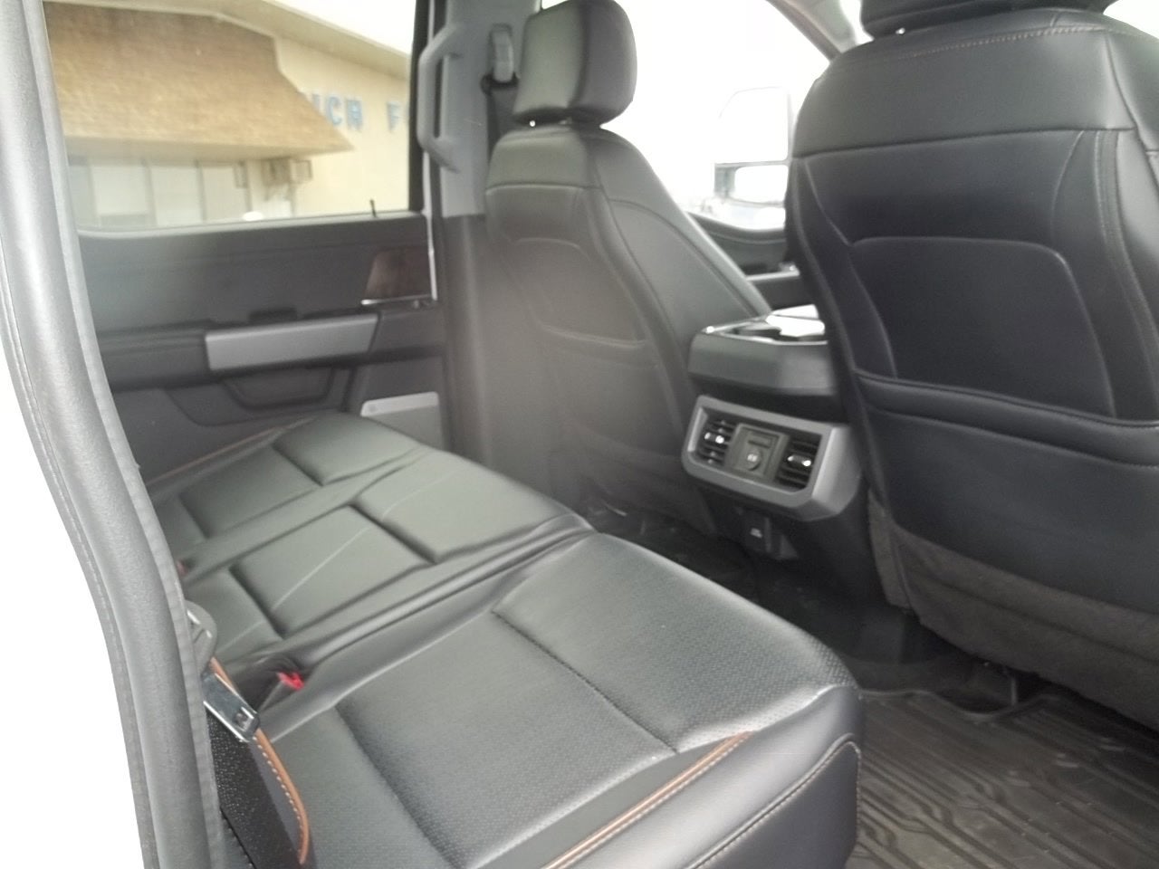 2025 Ford Super Duty F-350 SRW LARIAT