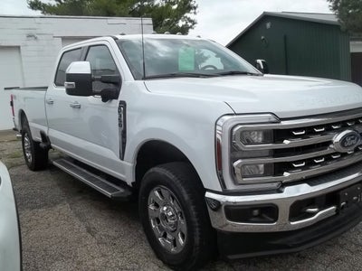 2024 Ford Super Duty F-350 SRW LARIAT