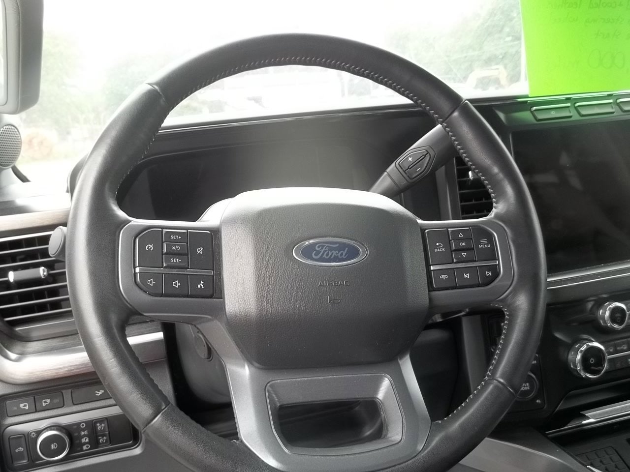 2024 Ford Super Duty F-350 SRW LARIAT