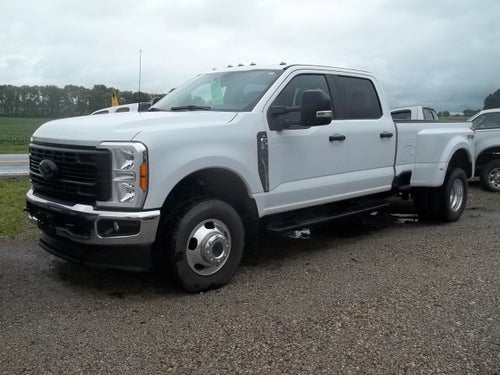 2023 Ford Super Duty F-350 DRW XL