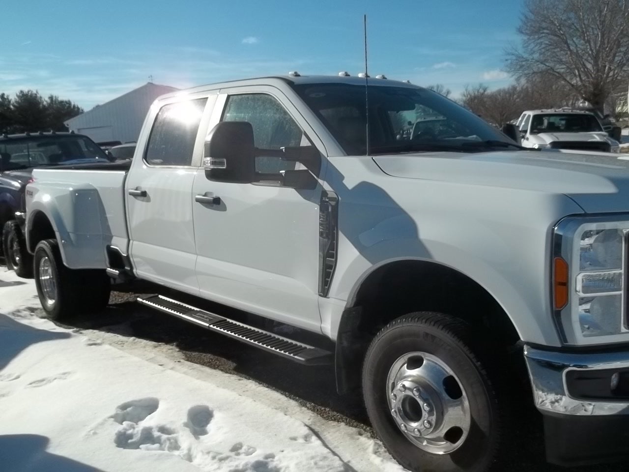 2023 Ford Super Duty F-350 DRW XL