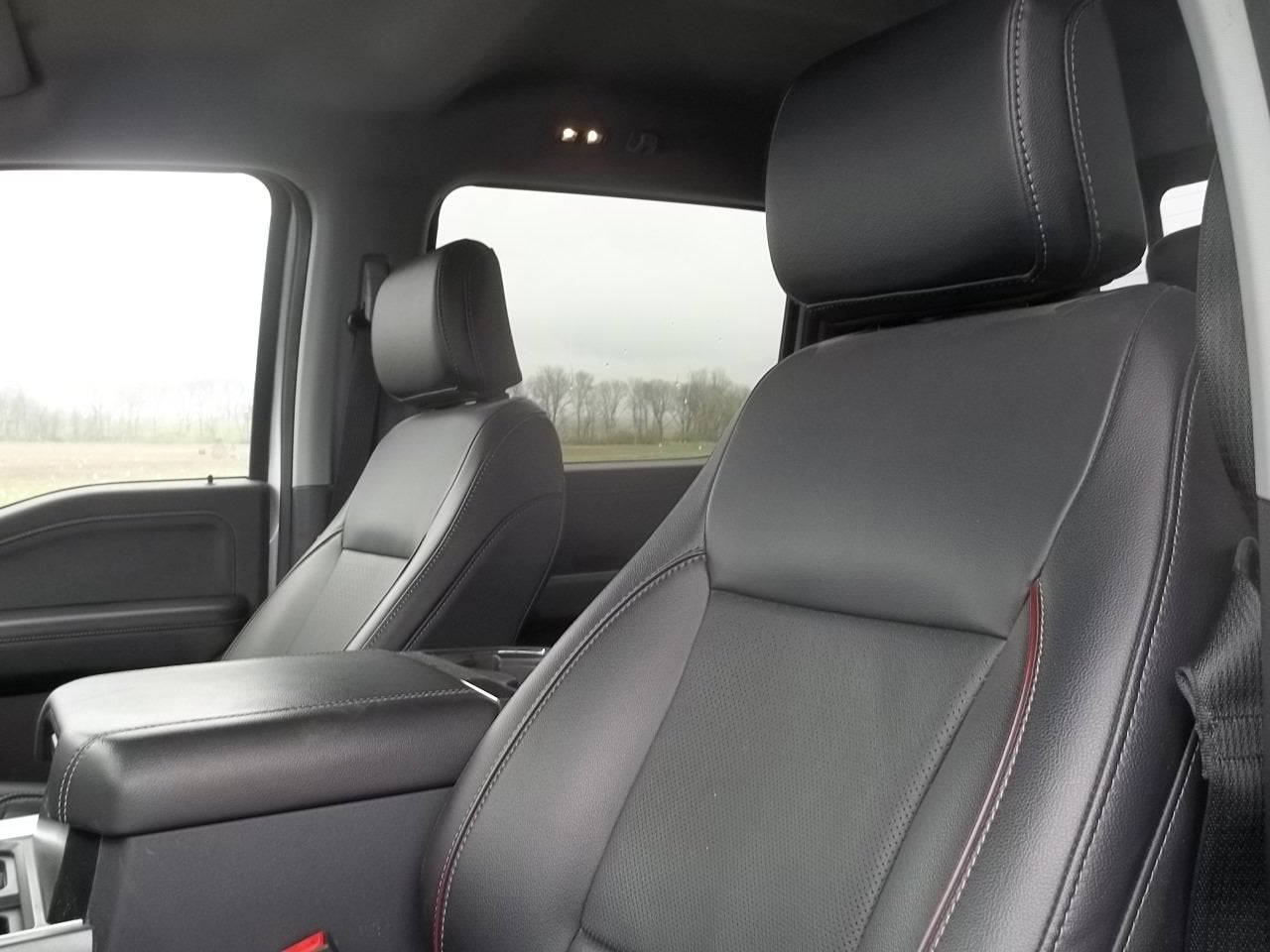 2024 Ford Super Duty F-350 DRW LARIAT