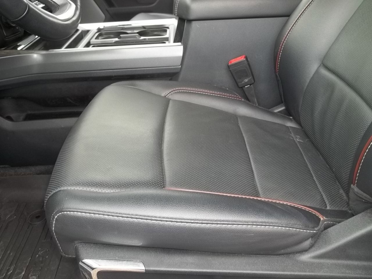 2024 Ford Super Duty F-350 DRW LARIAT