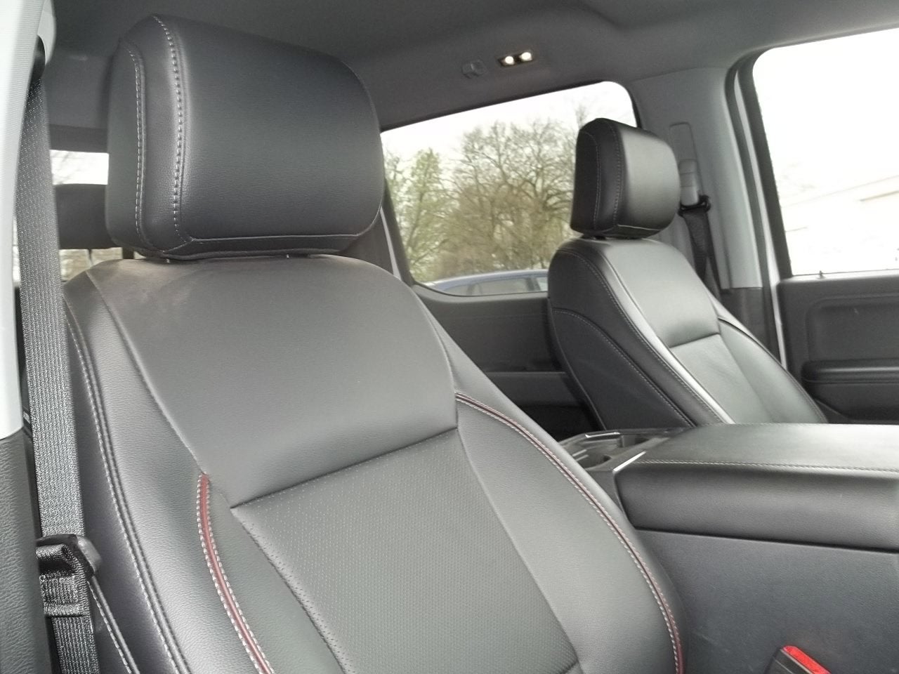 2024 Ford Super Duty F-350 DRW LARIAT