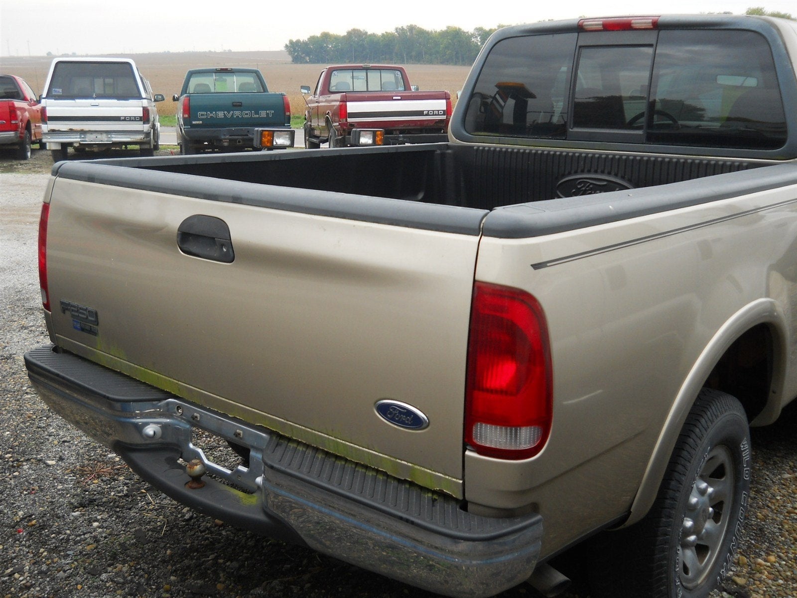 1999 Ford F-250 Work Series Base