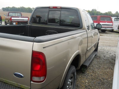 1999 Ford F-250 Work Series Base