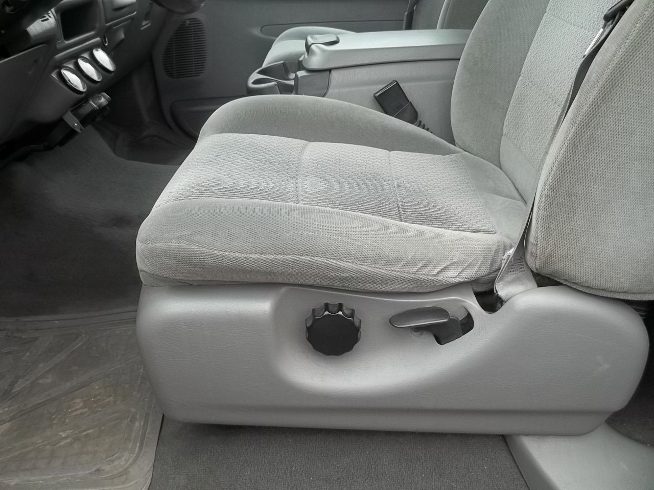 2004 Ford Super Duty F-350 DRW XLT