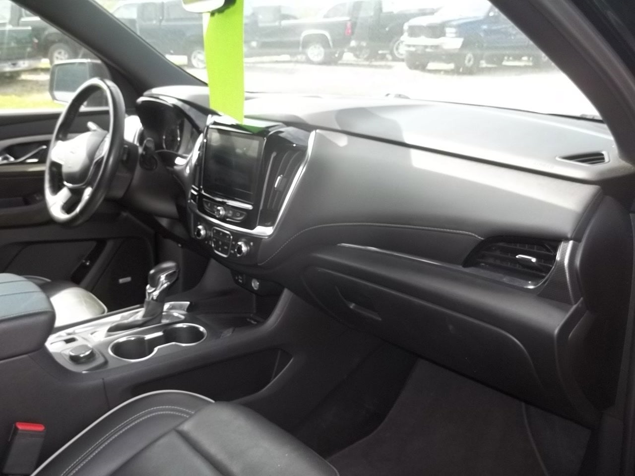 2022 Chevrolet Traverse Premier