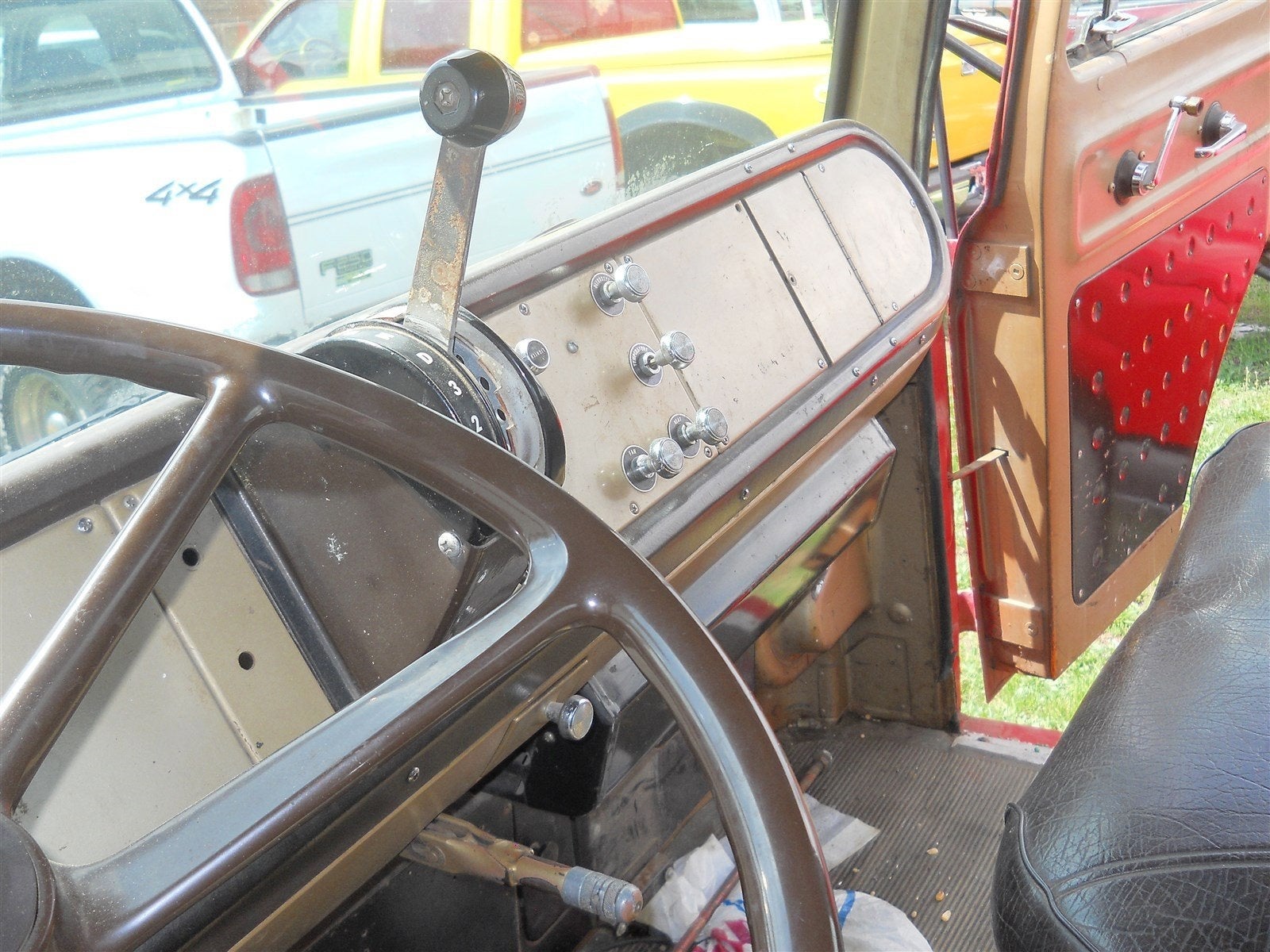 1971 International Tilt Cab Base