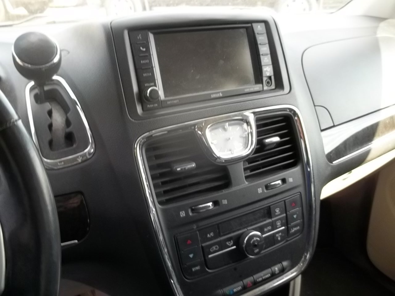 2016 Chrysler Town & Country Touring