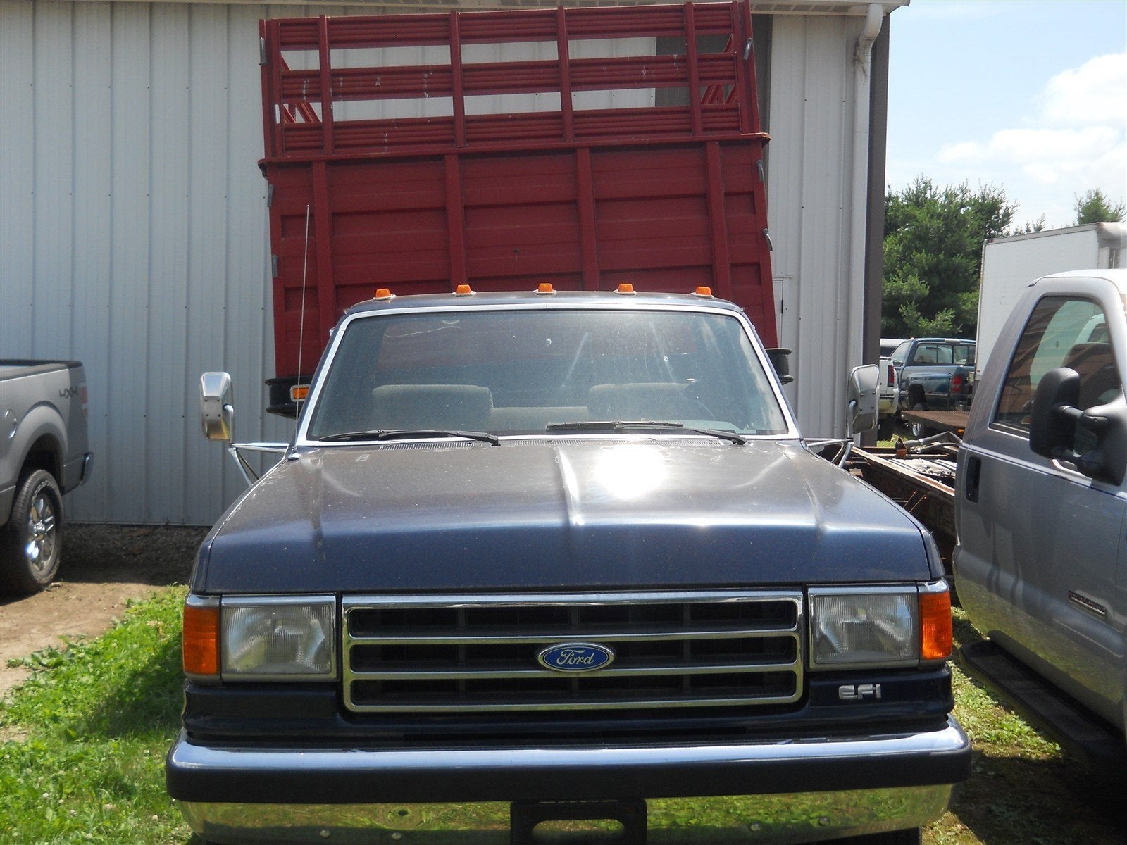 1990 Ford F-Super Duty Base