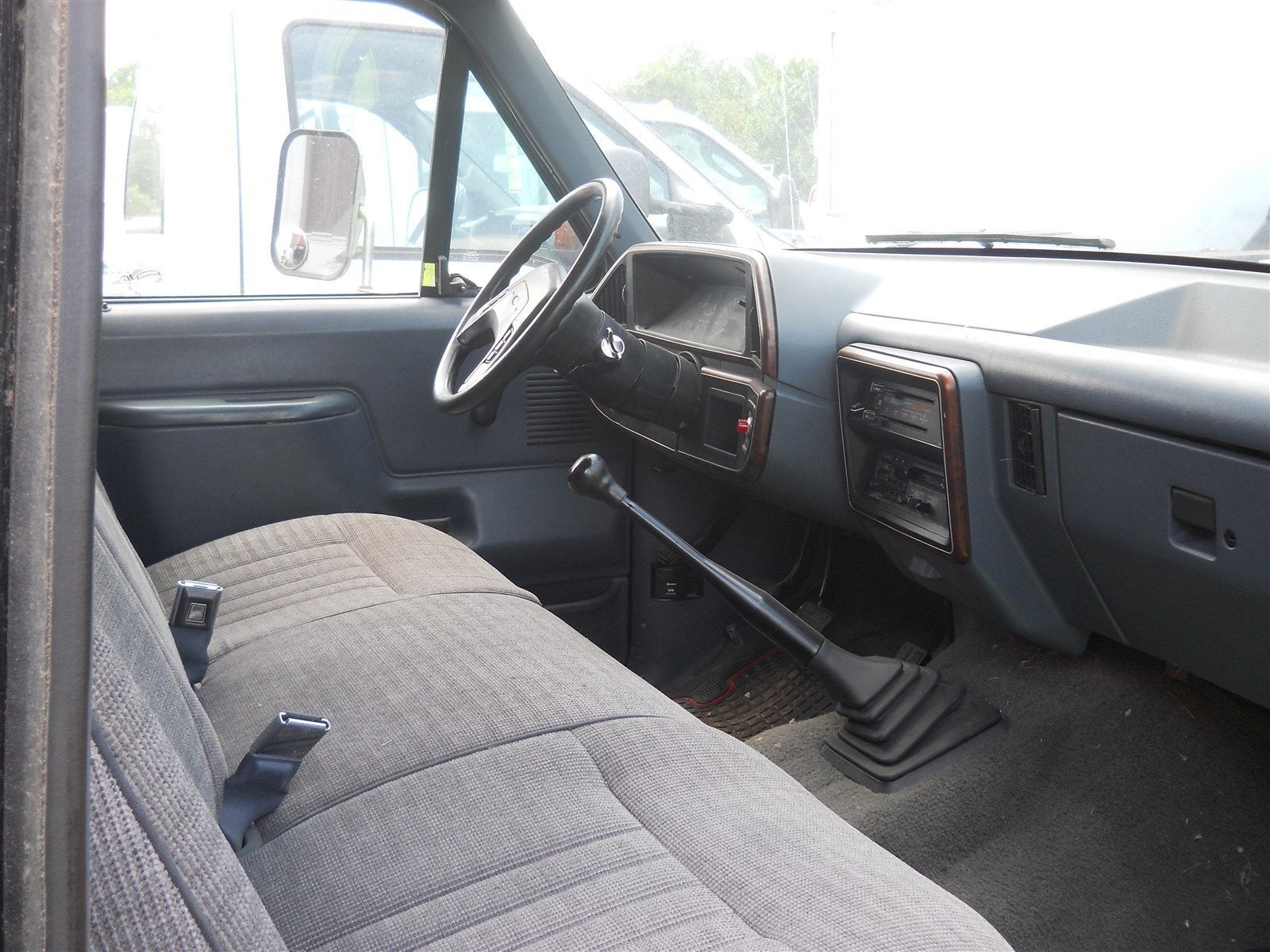 1990 Ford F-Super Duty Base
