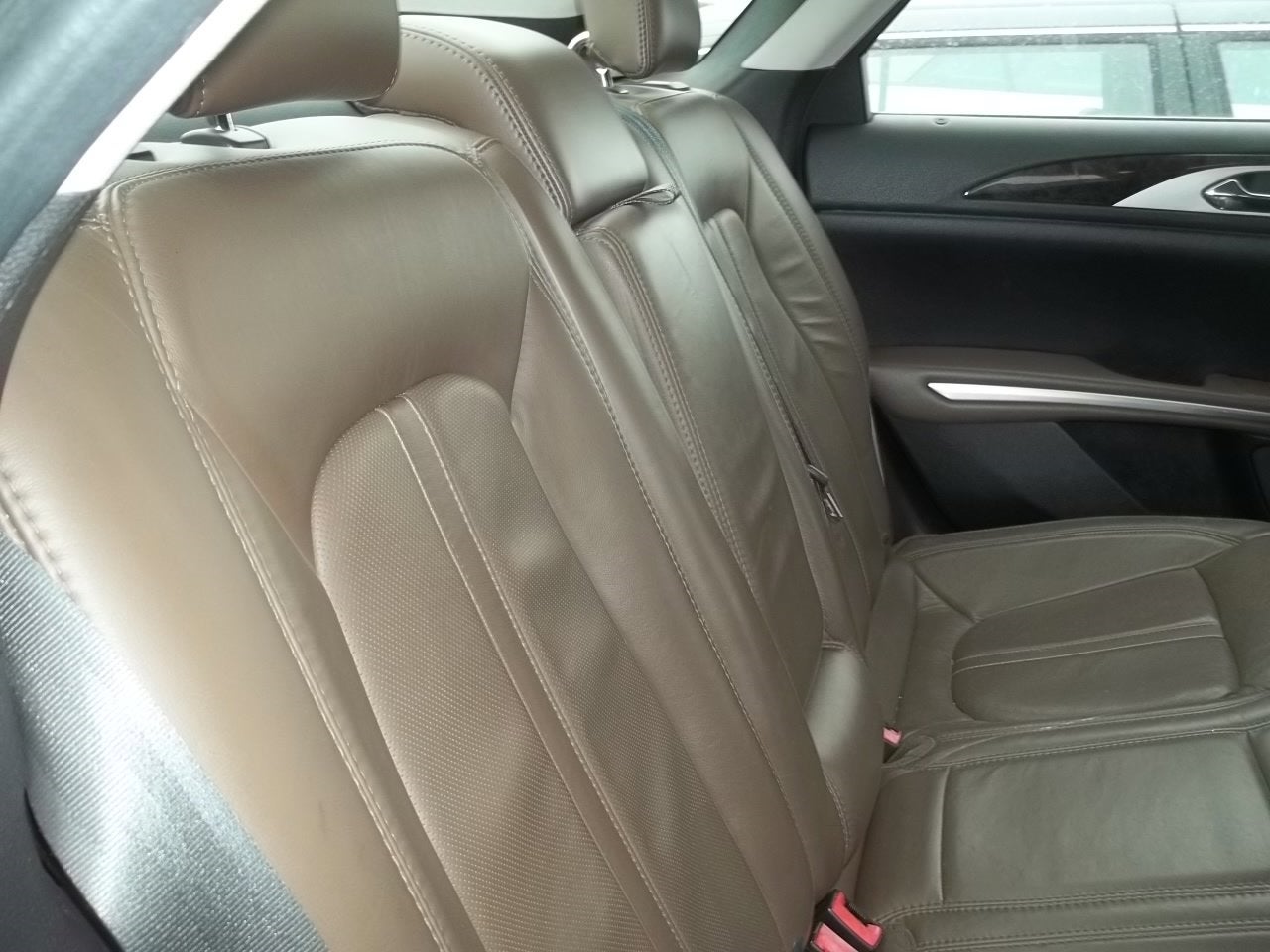 2014 Lincoln MKZ Base