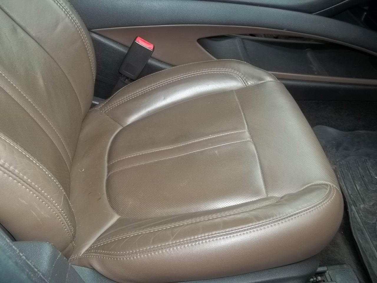 2014 Lincoln MKZ Base