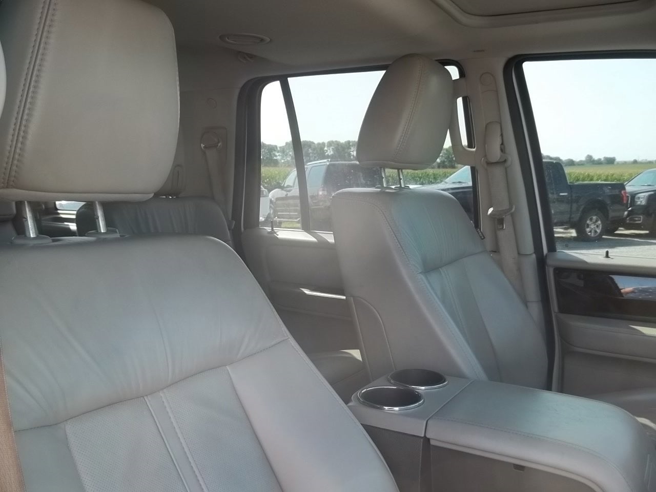 2017 Lincoln Navigator Select