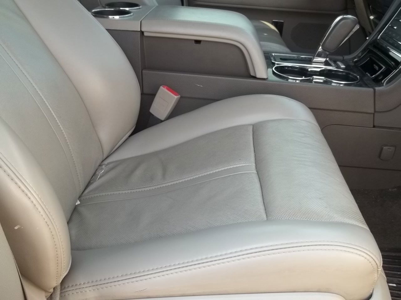 2017 Lincoln Navigator Select