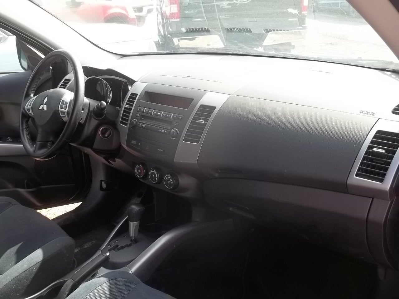2008 Mitsubishi Outlander LS